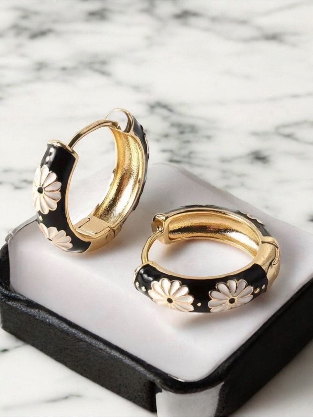 Flower patterned oil painted 18k gold plated hoop earrings. New.